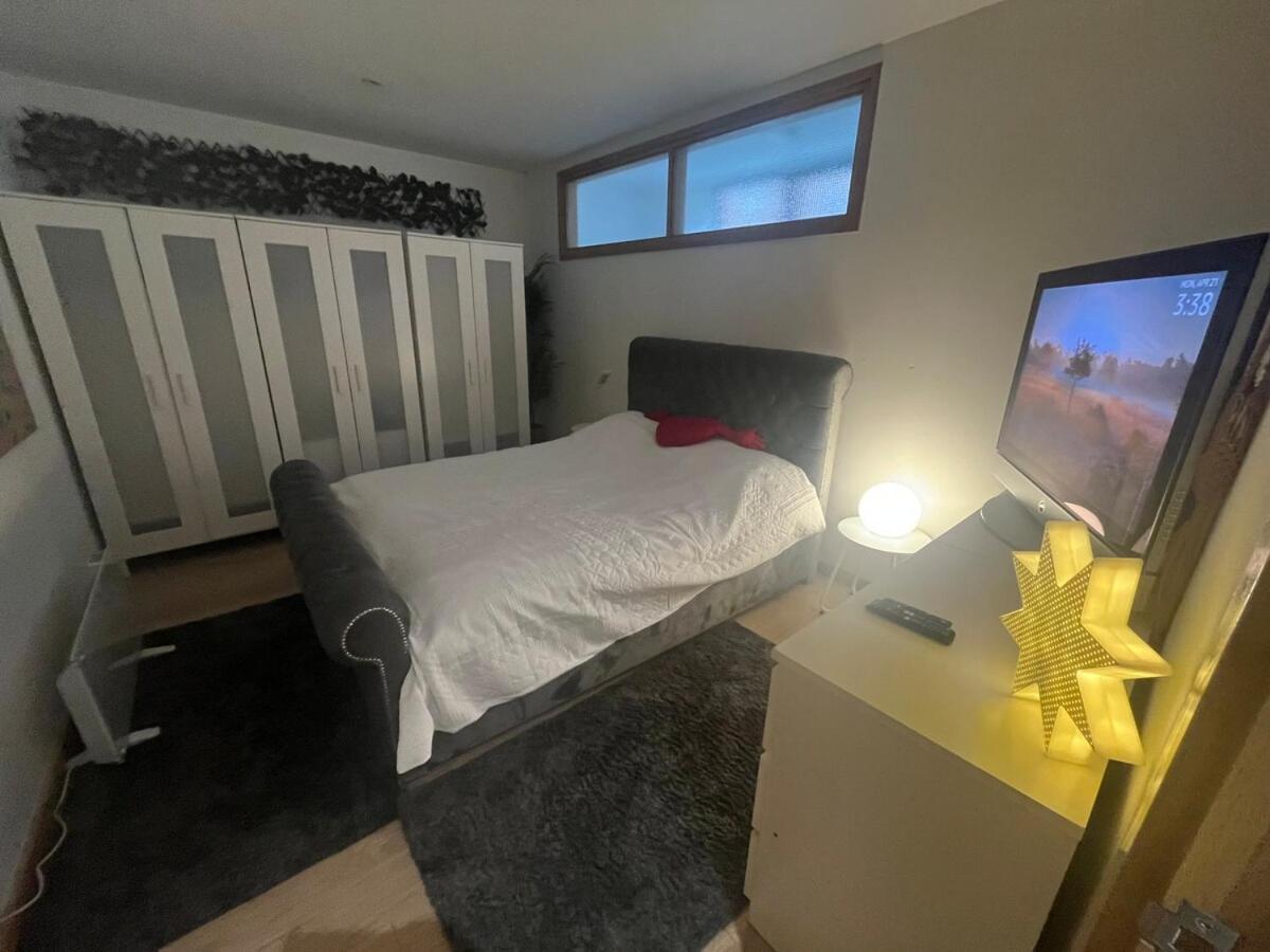 2 Bed Centre